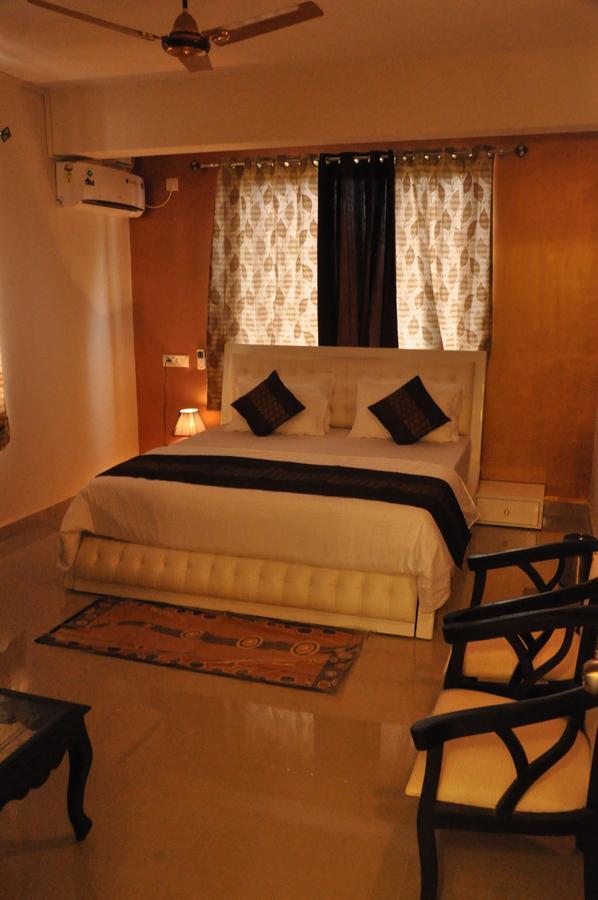 Hotel Dewa Goa Dabolim Exterior foto