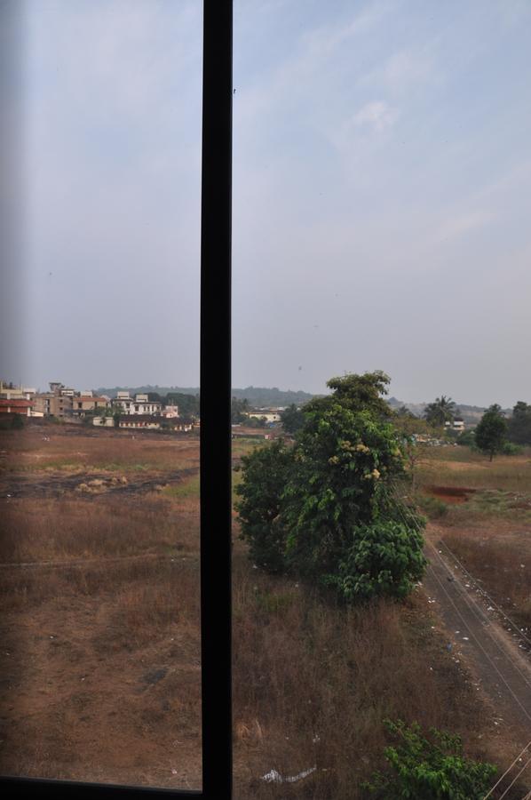 Hotel Dewa Goa Dabolim Exterior foto